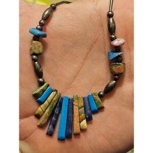 Vintage Native American Liquid Silver Necklace with Amazing Colorful Stone